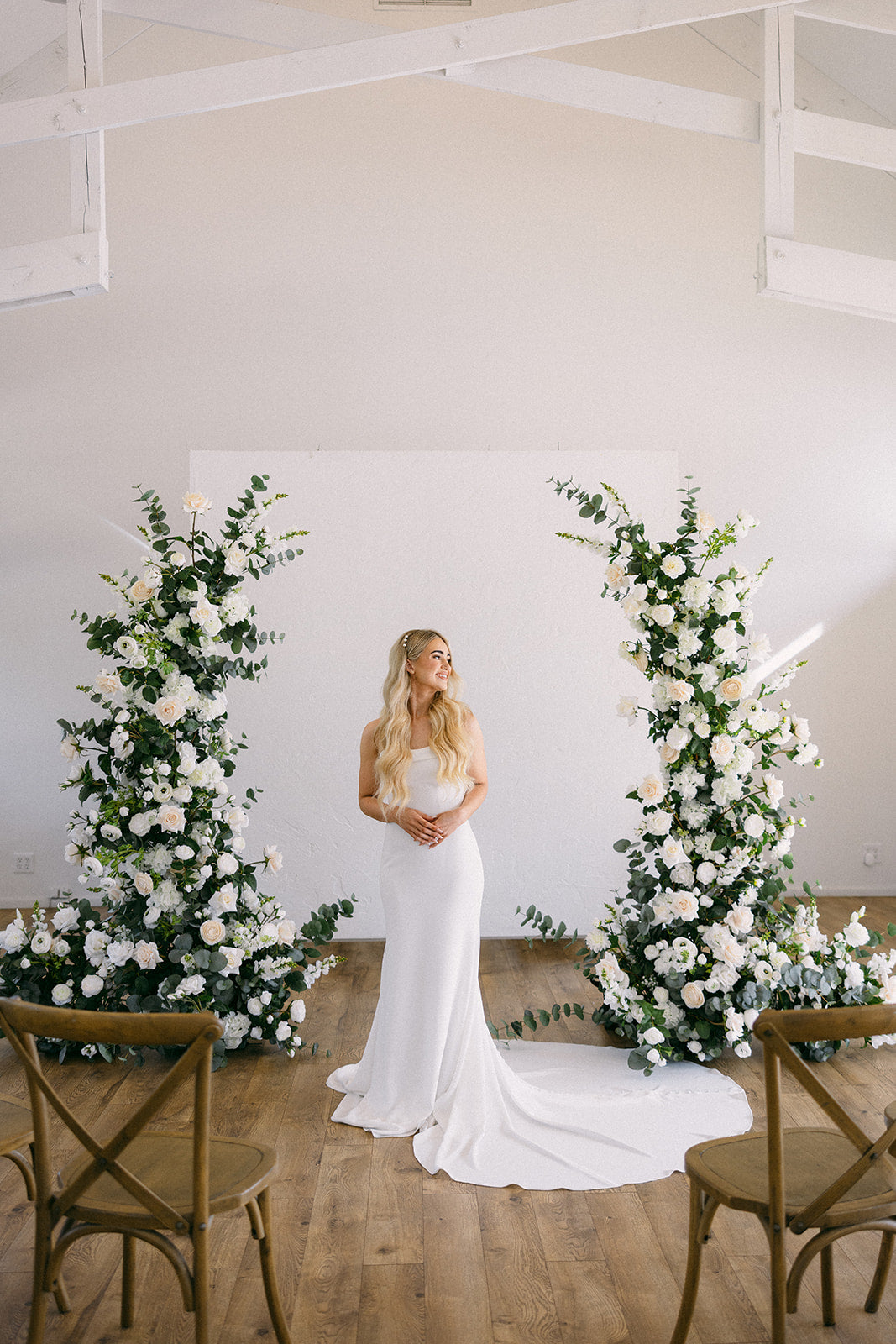 The Nicolette Pillars